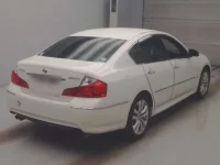 Nissan FUGA лот № 2056 оценка 3.5  с аукциона в Японии 1