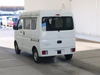 Mitsubishi MINICAB VAN лот № 12044 оценка 3.5  с аукциона в Японии 1