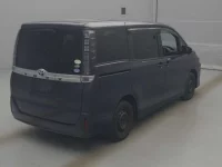 Toyota VOXY лот № 70191 оценка RA  с аукциона в Японии 1