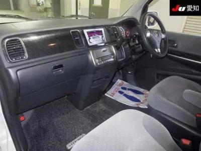 Honda STEP WAGON  с аукциона в Японии