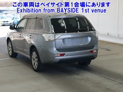 Mitsubishi OUTLANDER PHEV
