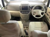 Nissan SERENA лот № 8549 оценка R  с аукциона в Японии 2