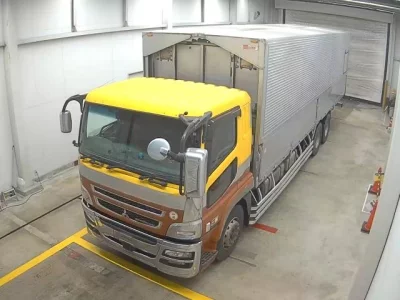Mitsubishi FUSO TRUCK  с аукциона в Японии