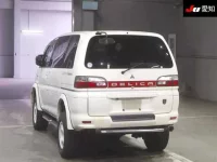Mitsubishi DELICA лот № 581 оценка 3  с аукциона в Японии 1