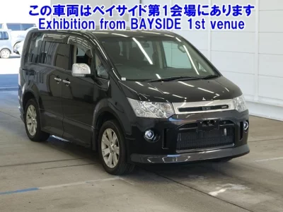 Mitsubishi DELICA D5