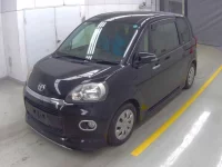 Toyota PORTE лот № 7008 оценка 3.5  с аукциона в Японии 2