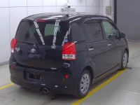 Toyota PORTE лот № 7008 оценка 3.5  с аукциона в Японии 3