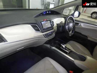 Honda JADE  с аукциона в Японии