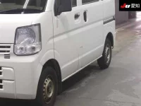 Mitsubishi MINICAB VAN лот № 35399 оценка 3.5  с аукциона в Японии 6