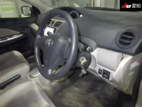 Toyota BELTA лот № 604 оценка 4  с аукциона в Японии 4