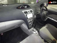 Toyota BELTA лот № 604 оценка 4  с аукциона в Японии 2