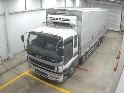 Isuzu TRUCK