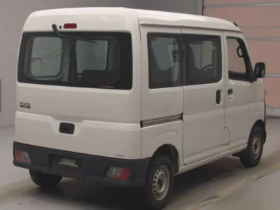 Toyota PIXIS VAN  с аукциона в Японии