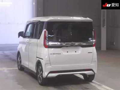 Mitsubishi EK X SPACE