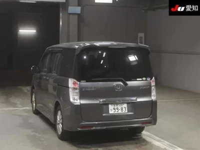 Honda STEP WAGON  с аукциона в Японии