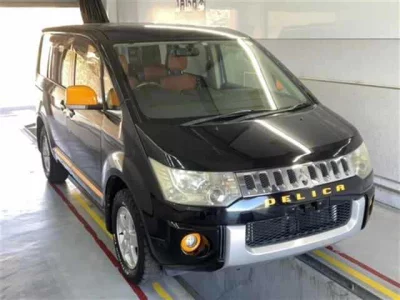 Mitsubishi DELICA D5