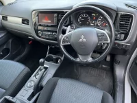 Mitsubishi OUTLANDER лот № 10016 оценка 3.5  с аукциона в Японии 3