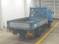 Isuzu FORWARD лот № 1079 оценка 3  с аукциона в Японии 1