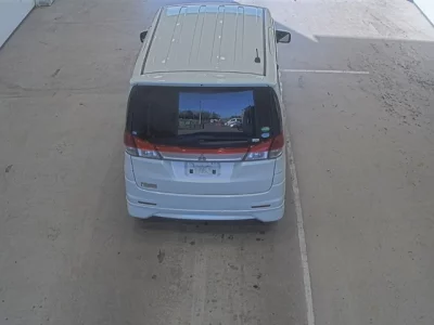 Mitsubishi DELICA D2