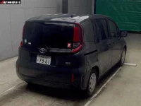 Toyota SIENTA лот № 8601 оценка 3.5  с аукциона в Японии 3