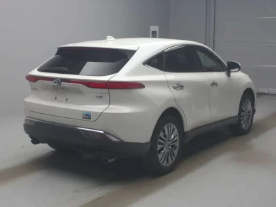 Toyota HARRIER  с аукциона в Японии