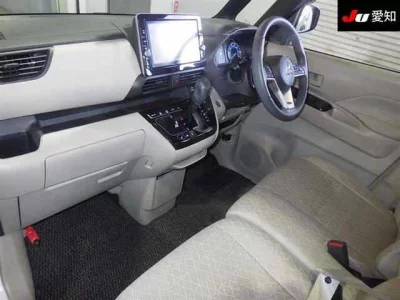 Mitsubishi EK SPACE  с аукциона в Японии