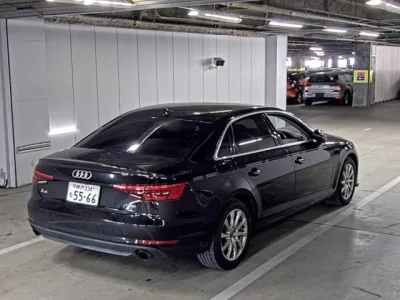 Audi A4  с аукциона в Японии