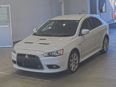 Mitsubishi GALANT FORTIS