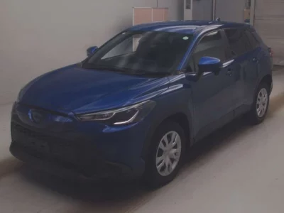 Toyota COROLLA CROSS  с аукциона в Японии