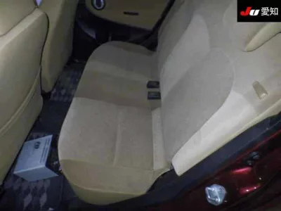 Daihatsu MIRA  с аукциона в Японии