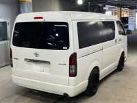Toyota REGIUS ACE VAN лот № 2 оценка R  с аукциона в Японии 4