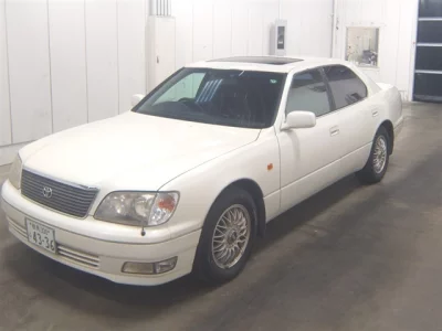 Toyota CELSIOR  с аукциона в Японии