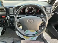 Toyota HIACE VAN лот № 20024 оценка 3.5  с аукциона в Японии 2