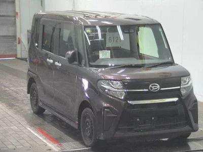 Daihatsu TANTO  с аукциона в Японии