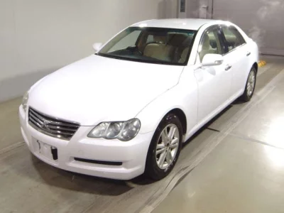 Toyota MARK X  с аукциона в Японии