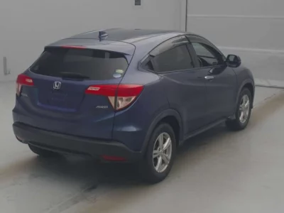 Honda VEZEL  с аукциона в Японии