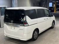 Nissan SERENA лот № 21 оценка 3.5  с аукциона в Японии 4