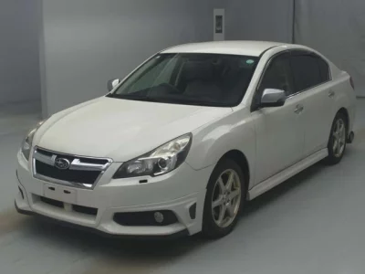 Subaru LEGACY B4  с аукциона в Японии