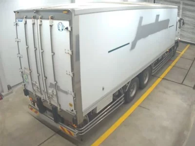 Mitsubishi FUSO TRUCK  с аукциона в Японии