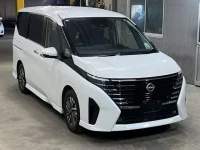 Nissan SERENA лот № 28 оценка 4  с аукциона в Японии 3