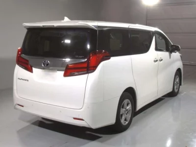 Toyota ALPHARD  с аукциона в Японии