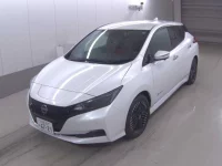 Nissan LEAF лот № 1008 оценка 5  с аукциона в Японии 2