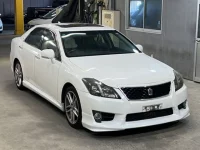 Toyota CROWN лот № 50 оценка R  с аукциона в Японии 3