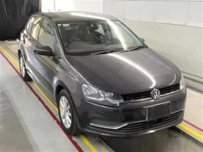 Volkswagen POLO  с аукциона в Японии