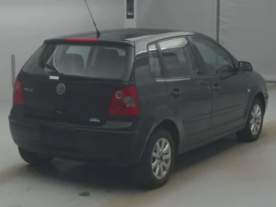 Volkswagen POLO  с аукциона в Японии