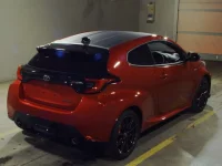 Toyota YARIS лот № 6067 оценка 4  с аукциона в Японии 1