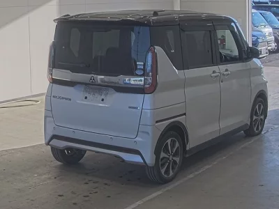 Mitsubishi EK X SPACE