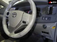 Toyota ISIS лот № 30035 оценка R  с аукциона в Японии 4