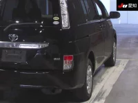 Toyota ISIS лот № 30035 оценка R  с аукциона в Японии 7