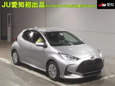 Toyota YARIS  с аукциона в Японии